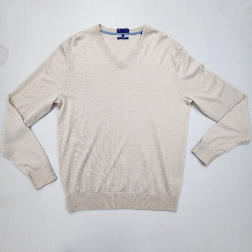 Light Beige V-Neck Sweater - Classic Men's Knit